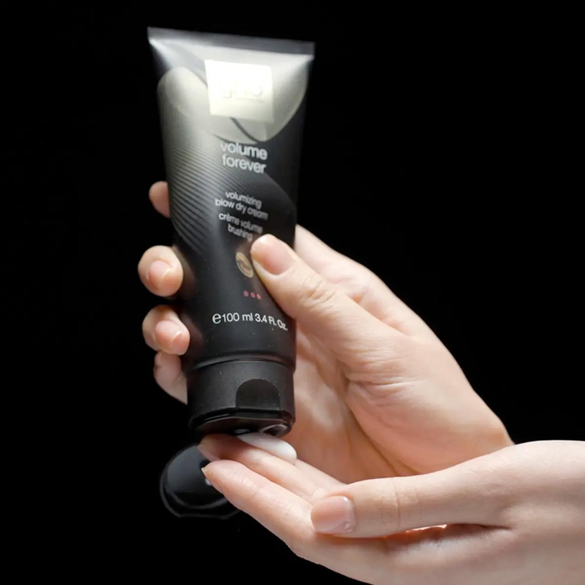 CT-17518_ghd Volume Forever Volumizing Blow-Dry Cream -100 ml